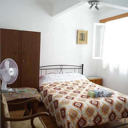 ★ Plaka, Center Of All Greek Legends ★ Athens Luaran gambar
