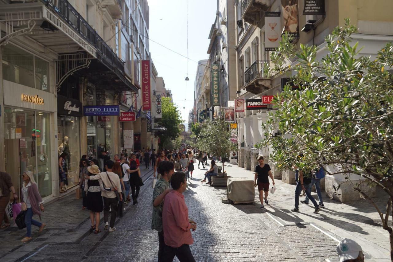 ★ Plaka, Center Of All Greek Legends ★ Athens Luaran gambar
